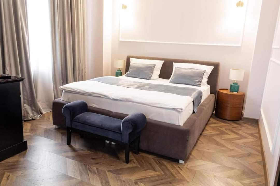 Hotel Balkan Centar Bijeljina Extérieur photo